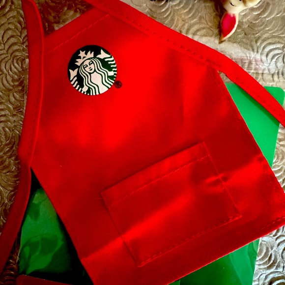 ❣️Starbucks🎄Mini Red Apron with gift card in original package - Picture 1 of 3
